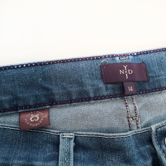 NYDJ Denim - NYDJ Plus Size Women's 14 Crop Jeans